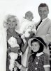 Jayne_Mansfield,_Mickey_Hargitay_and_children_1959.jpg