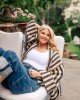 29ST-QA-CHRISTIE-BRINKLEY-swaps-02-jgzt-mobileMasterAt3x.jpg