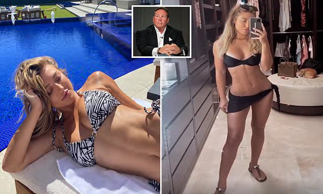 www.dailymail.co.uk